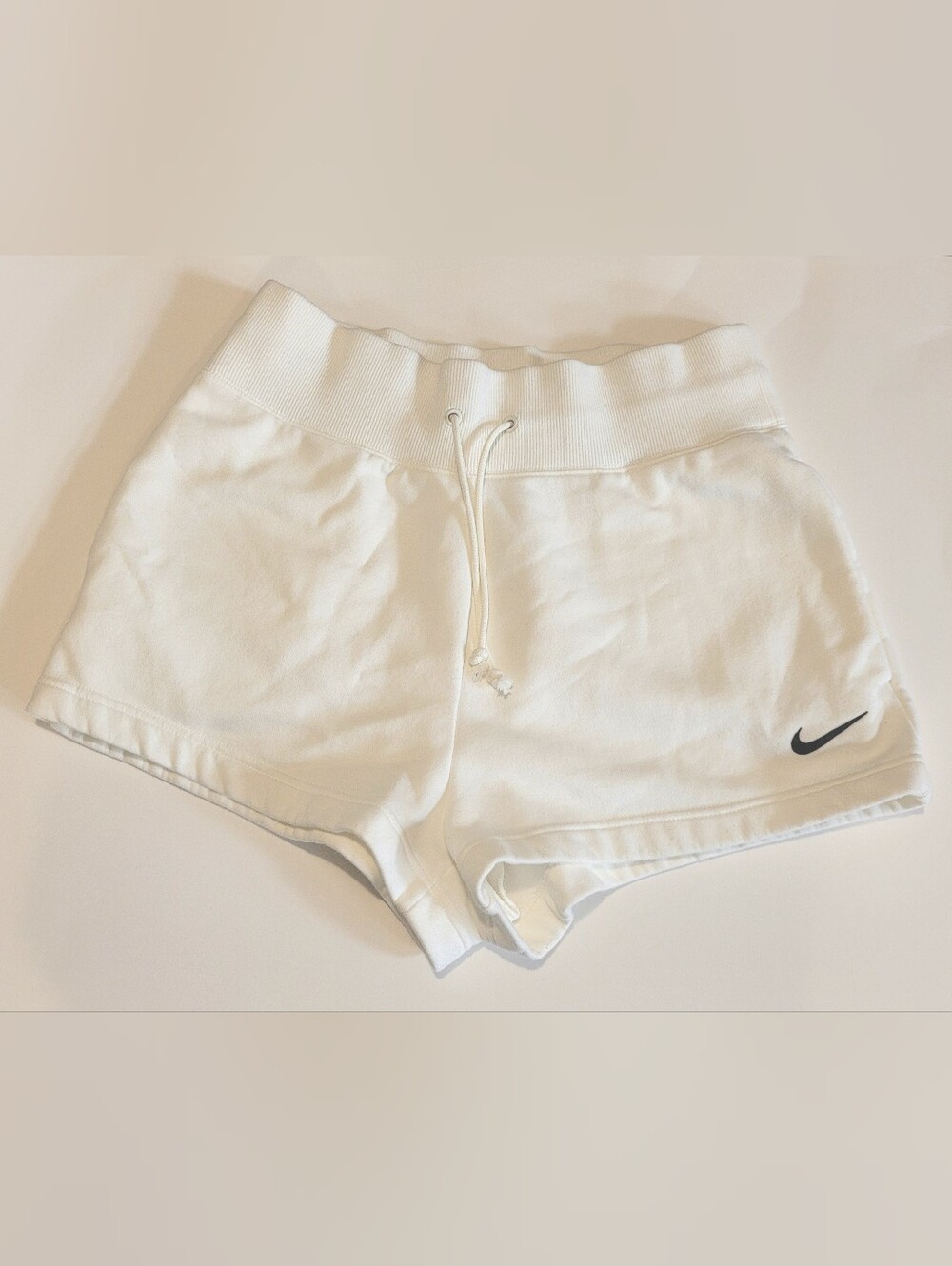 Nike White Athletic Drawstring Sweatpant Shorts Size M